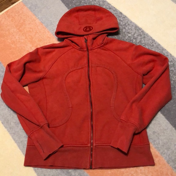 Lululemon sweater